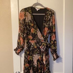 LC Lauren Conrad long sleeved dress, size Medium, excellent used condition